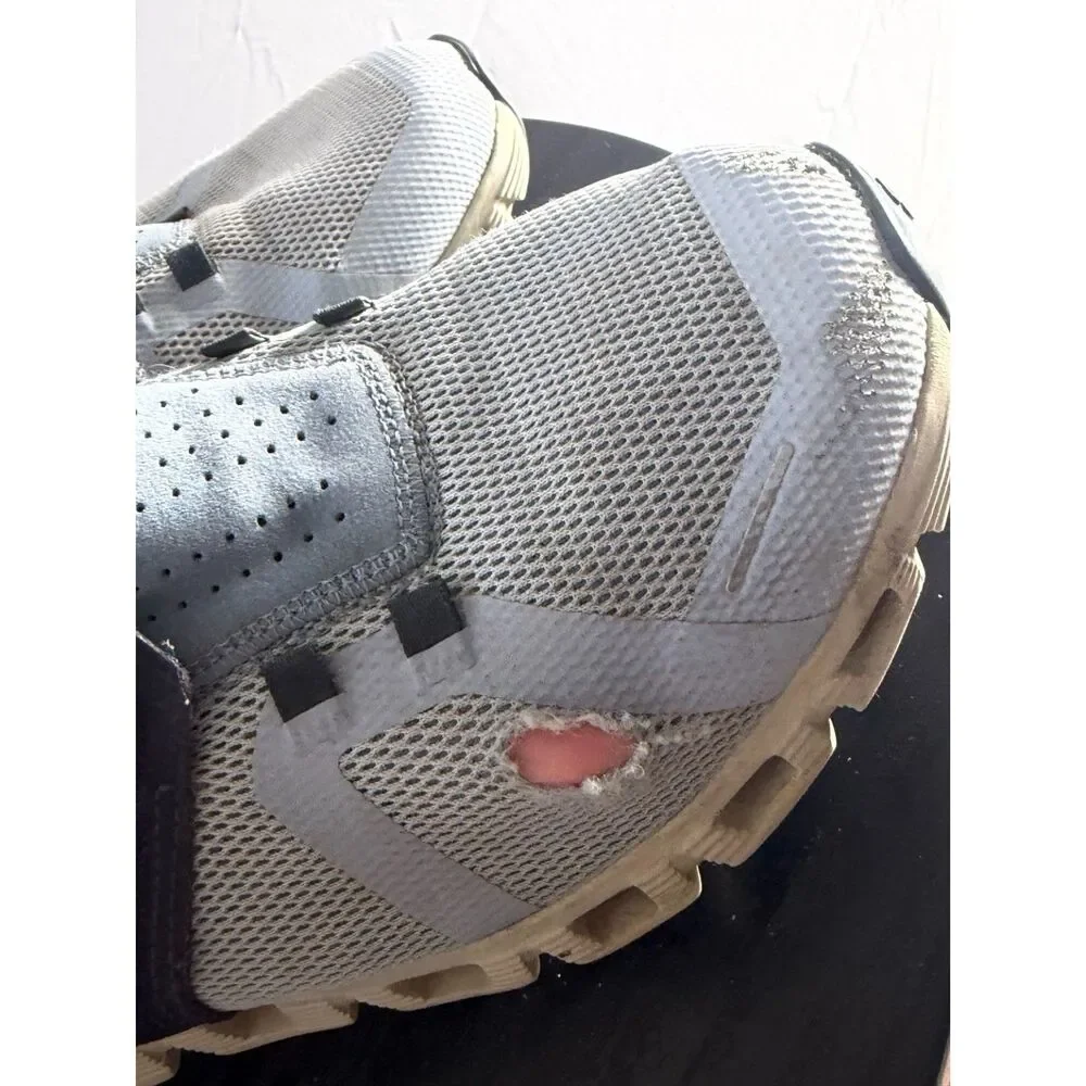 On Running cloud men’s